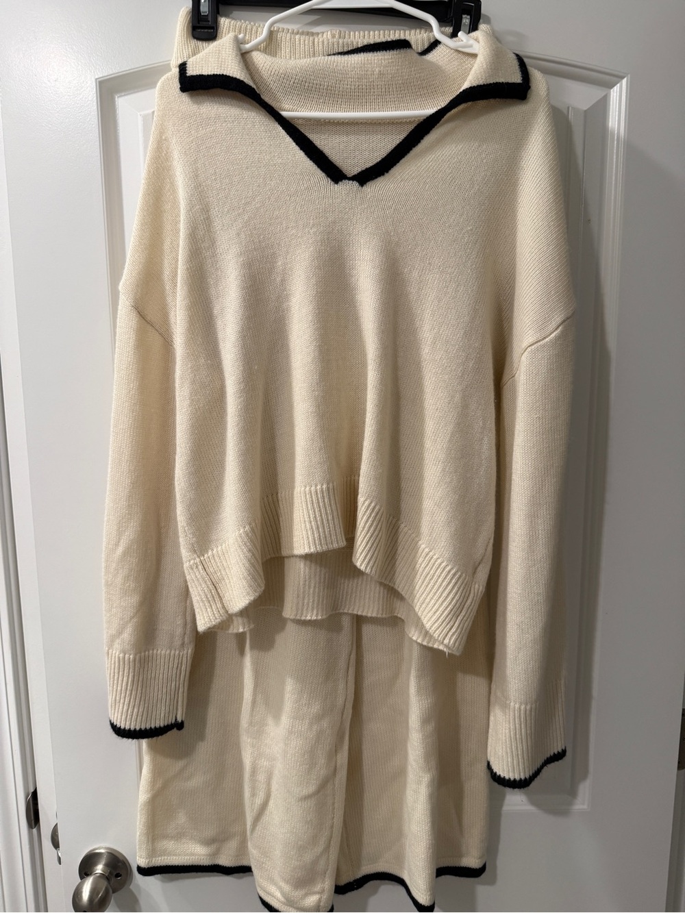 Cream + black matching set